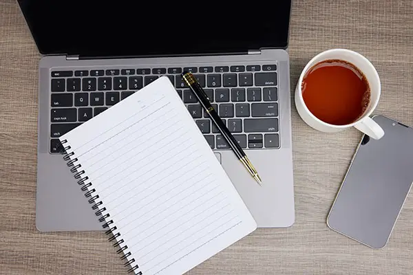 媳妇给我介绍她公司人